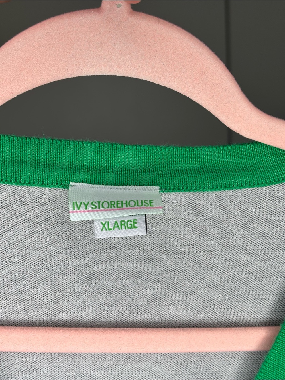 Grey Ivy Storehouse Alpha Kappa Cardigan with Green Trim & Embroidered Crest -XL - Picture 4 of 4